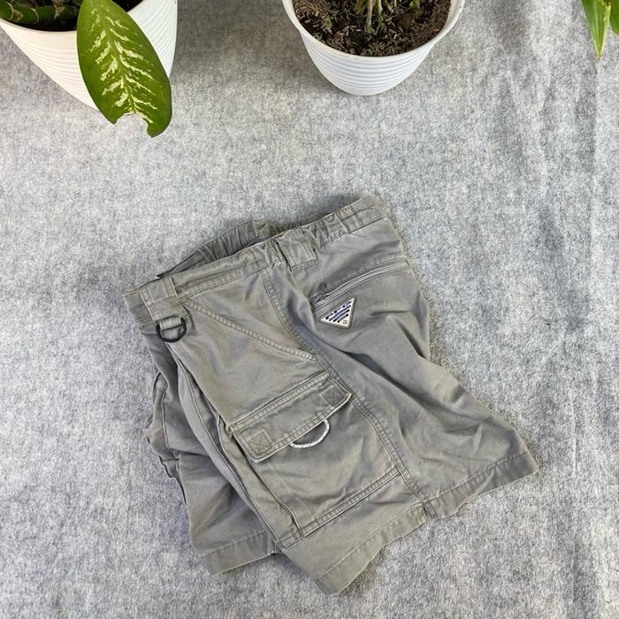 Short pants cargo columbia PFG super cakep banget keren