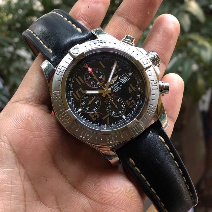Breitling Avenger Jumbo size Automatic 46mm