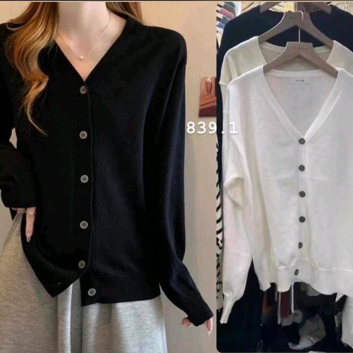 L30 Sweater Kancing Rajut Impor