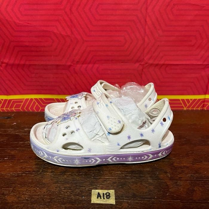 Sepatu sandal anak second ori crocs frozen size 28.5