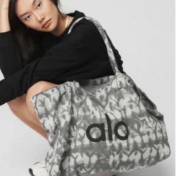 Alo y0g@ Tote Bag Original