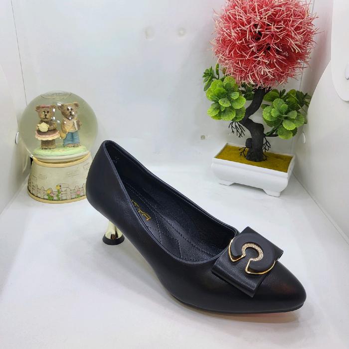 sepatu pansus cewek import sofiya ( Original )