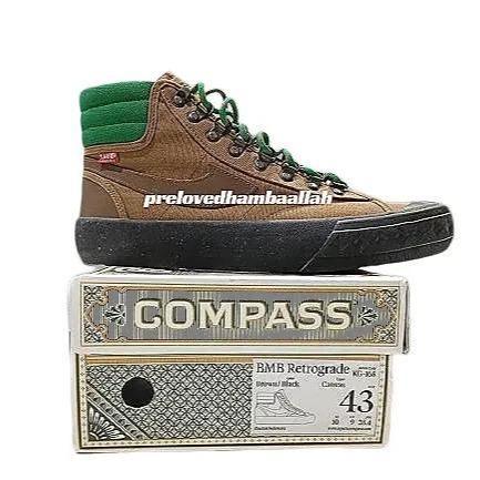 Preloved~Compass Retrograde colaborasi Bbq Mountain Boys edisi The Cabin Style size 43 EUR(28.5cm)