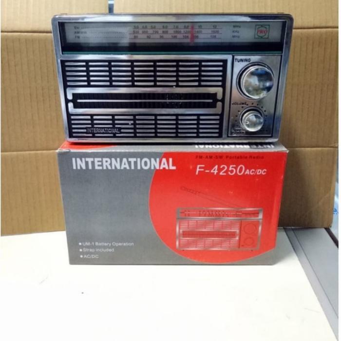 Radio Jadul International F-4250 Big Sound Radio Portable AM FM