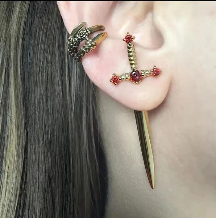 Gothic Sword Earrings Gothic Removable Sword Ear Jacket Dagger Earrings Dagger Earrings Front Back E