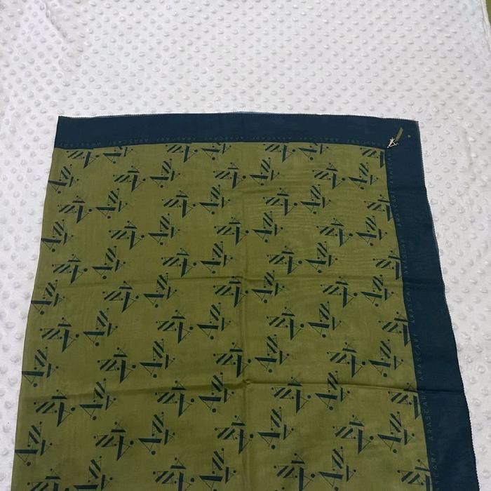 preloved arascarf segi empat hijab persegi