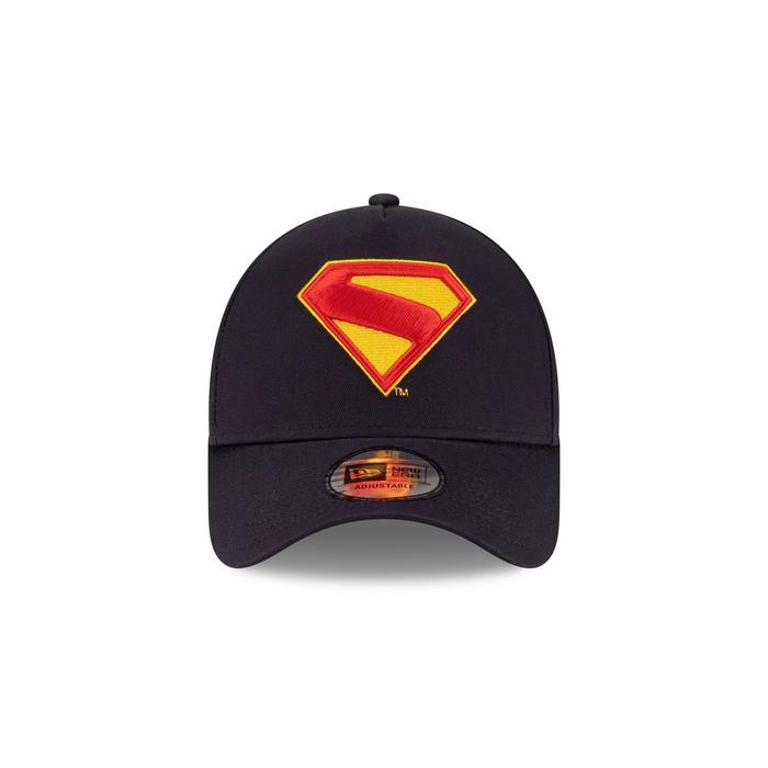 New Era Topi Snapback Superman City Metropolis 9FORTY A-Frame Hitam dengan Logo dan Patch Kota Metro