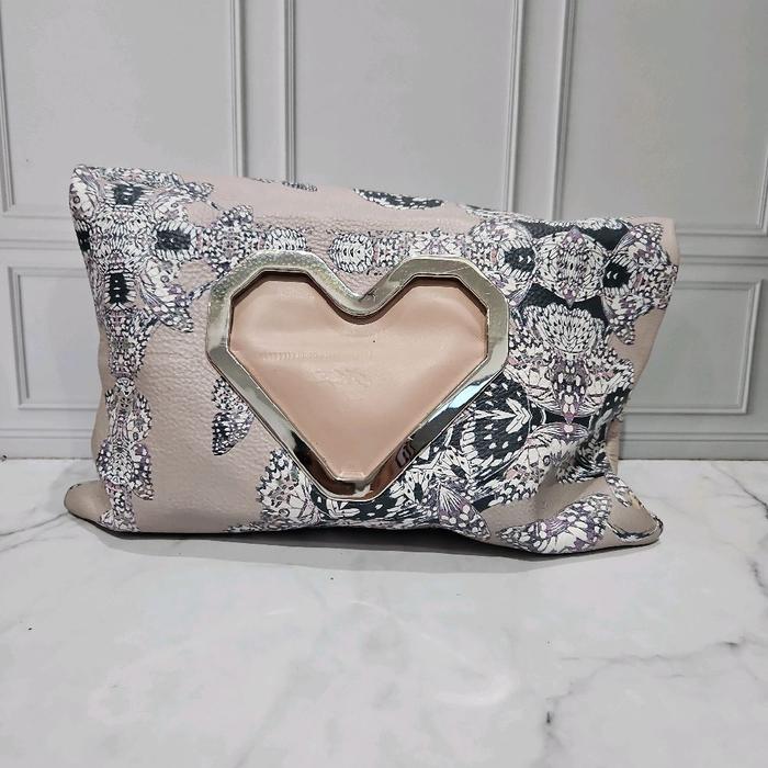Preloved Clutch Kulit Asli Tebal Lovcat