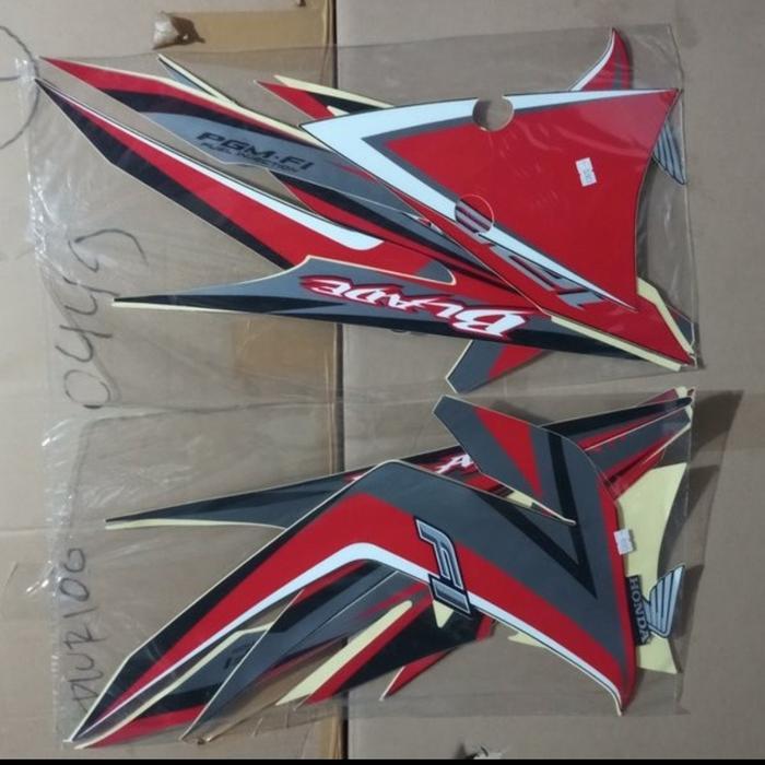 Striping Stiker Lis Motor Honda Blade New 2014 Hitam Abu Merah Fi OSEAN