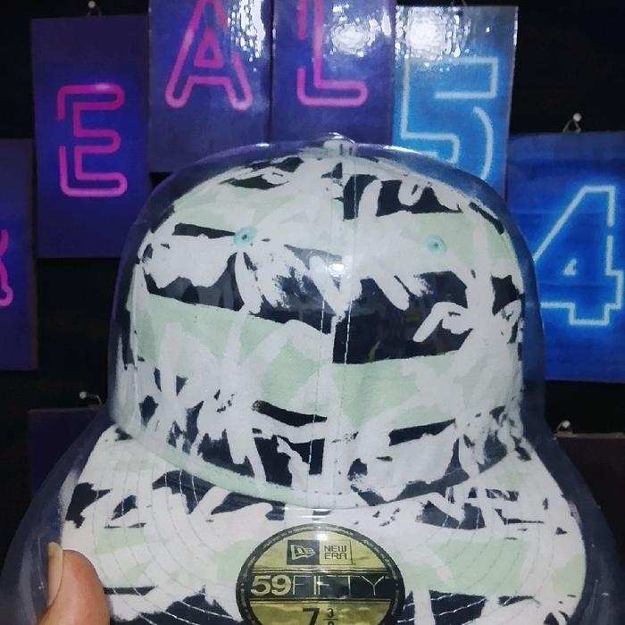 Kenzo full print blockhead script