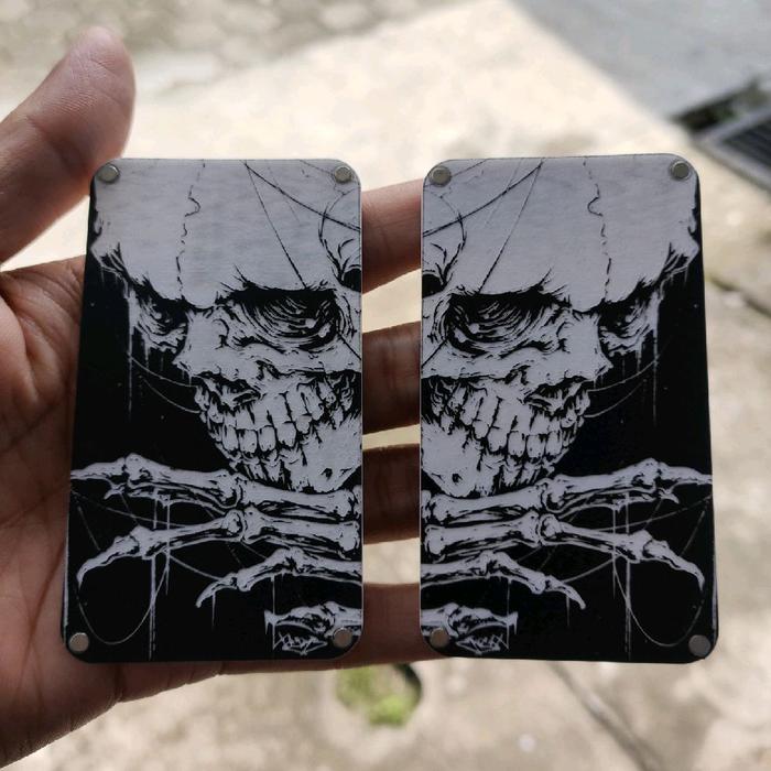 CUSTOM PANEL TRML T200 black&white.