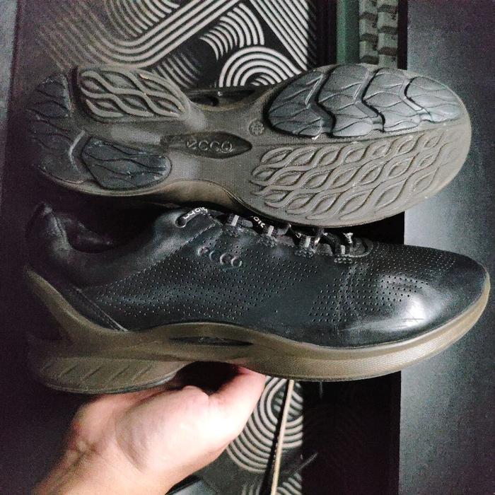 Sepatu ECCO Men's Biom Fjuel TrainWalking Shoe size 40/41 (25.5cm) bekas second