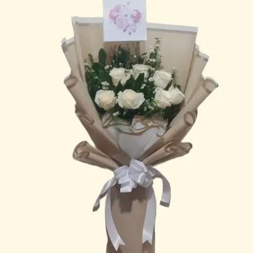 Buket Bunga Wisuda Mawar Putih Kertas Cokelat Buket Bunga Fresh Bunga Asli Promo