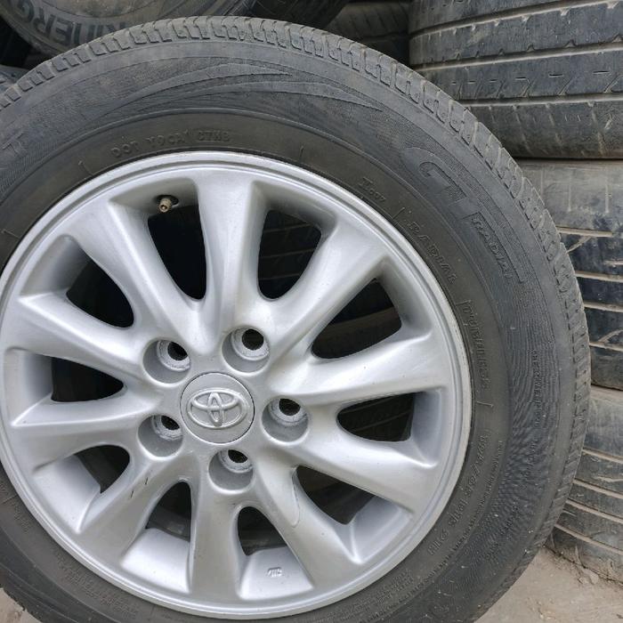 Velg oem inova Luxsuri r15 baut 5/114