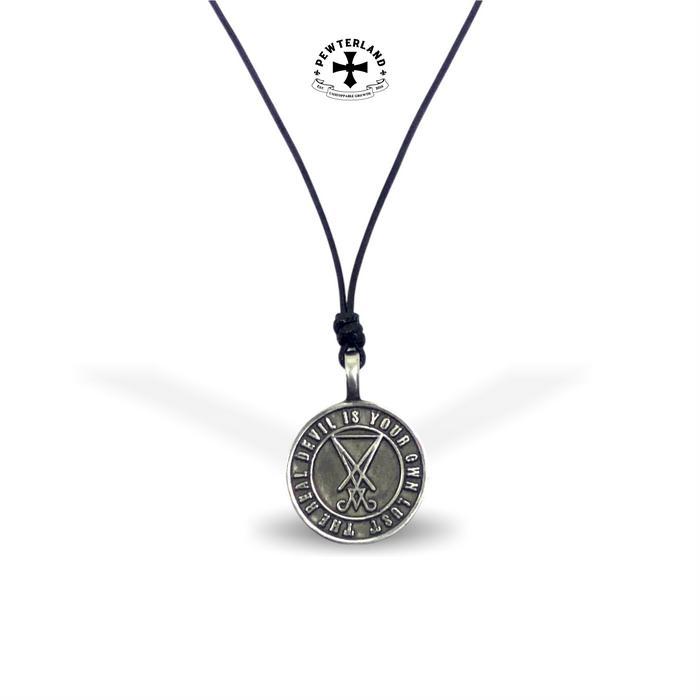 Pewterland Pendant 2D Sil Of Lucifer Kalung Tengkorak Logam Timah Tali Serat Kulit Hitam Pria Wanita
