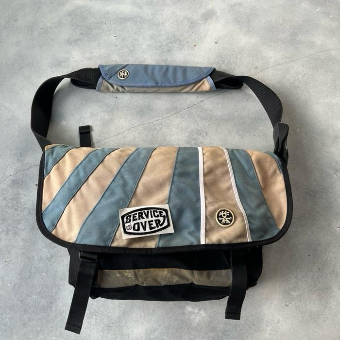Crumpler barney rustle messenger bag