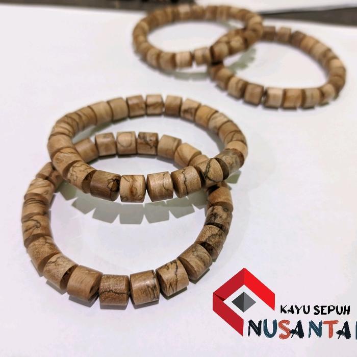 Gelang kayu kaboa sancang garut