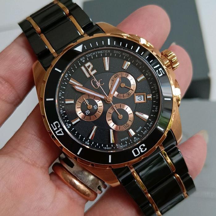 GC Gues colection ceramic X76004G2S/08 original full link bekas sekali pakai sangat mulus like new