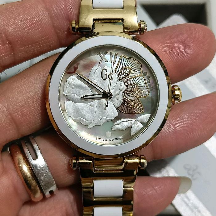 Jam wanita GC guess collection Y21003L1 original bekas full set full link sangat bagus normal semua 