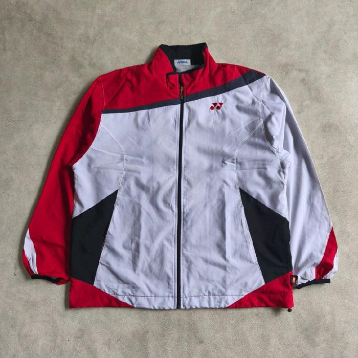 Jaket windbreaker olahraga pria yonex heat capsule merah putih bekas