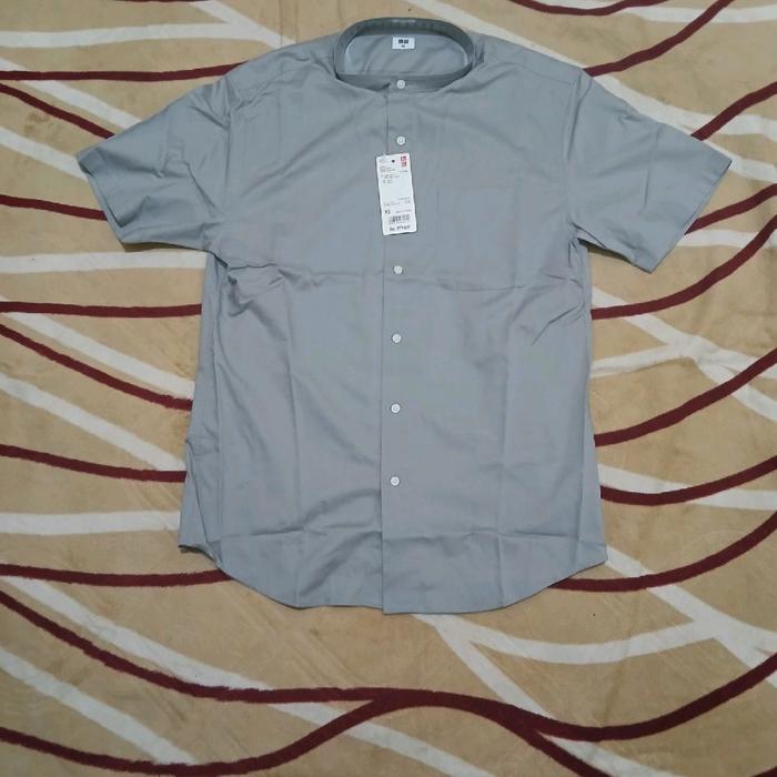 Kemeja Uniqlo Abu Size XS