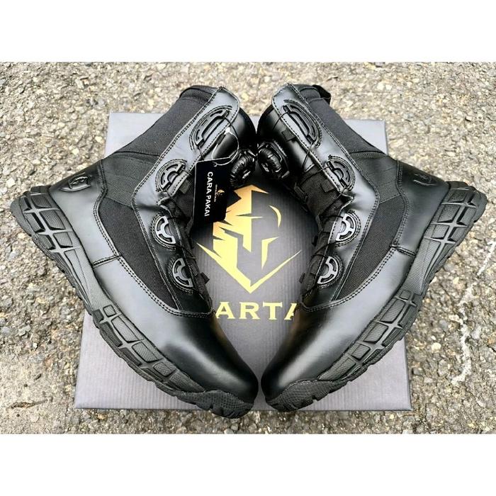 Sepatu Spartan X track Sol Datar