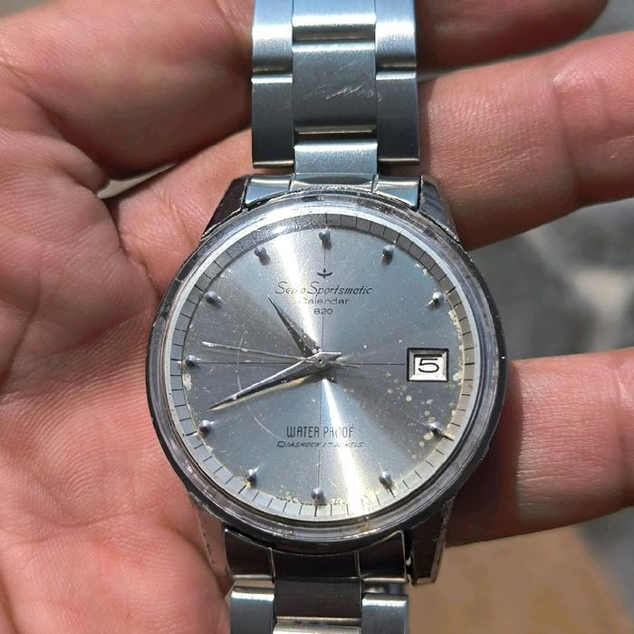 Seiko Sportmatic Calendar 820 automatic