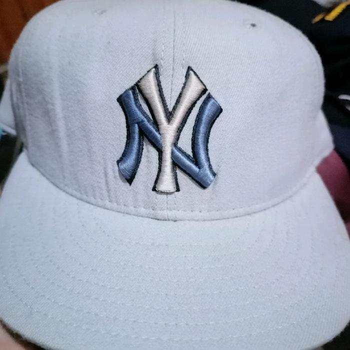 Topi Fitted Baseball NY Grey Second Branded ORIGINAL