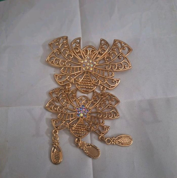Bross branded  Bros baju warna emas  Limited edition  Barang terawat  Pemakaian pribadi