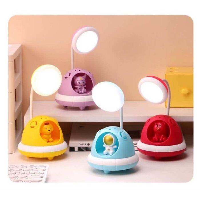 Lampu meja baca belajar Astronot desk lamp / Lampu Proyektor KARAKTER KUROMI 0861