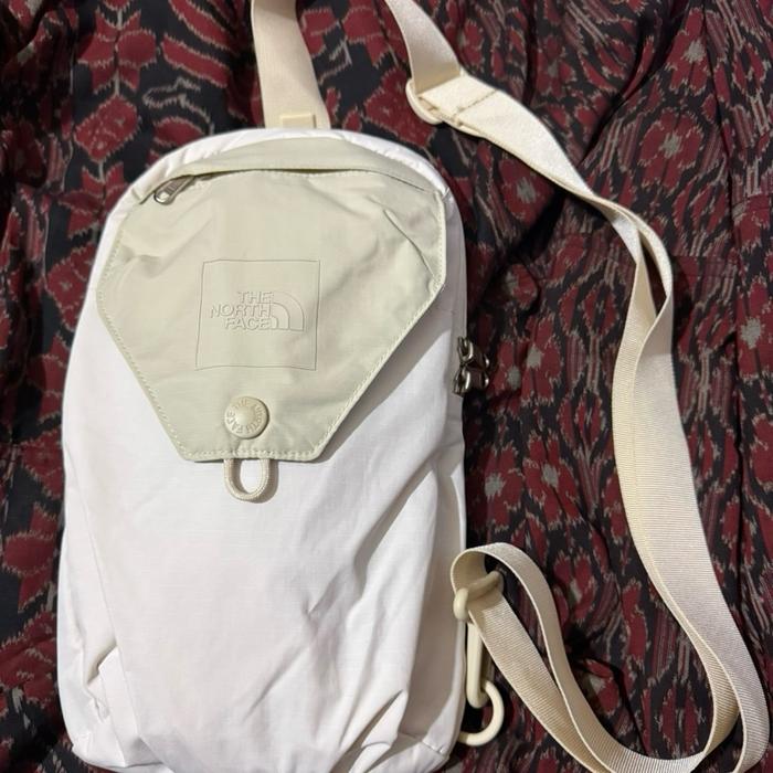 Tas Selempang Outdoor TNF