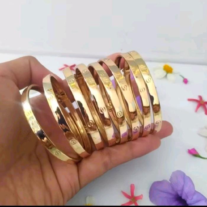 Swasa Gelang Swasa Bagus dan Elegan - Perhiasan dengan Penampilan Menarik