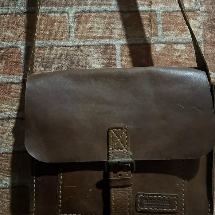 Tas Kulit Abekani Preloved Selempang Pria Cowok Slingbag