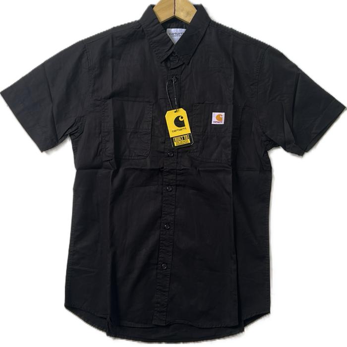 Carhartt Kemeja Workshirt Pria Hitam dengan Desain Klasik dan Nyaman untuk Penggunaan Sehari-hari