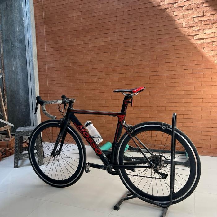 Roadbike Mosso aero seven