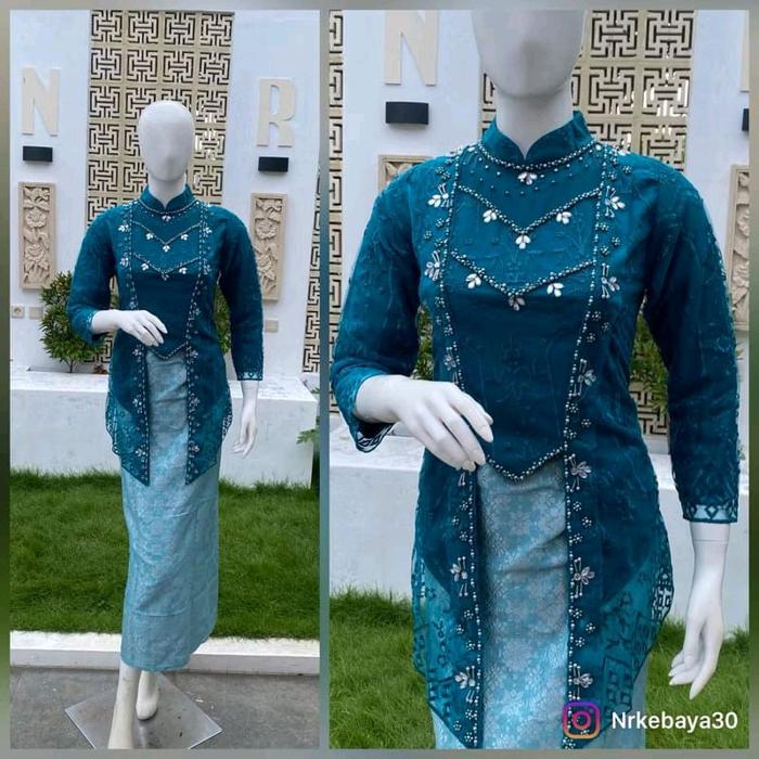 Kebaya kutubaru tille ayumi nr||Kutubaru tille wisuda||kebaya modern||Kebaya kekinian