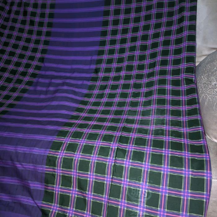 Sarung BHS KBS FULSUTRA SFUNSLIK Motif Kotak-Kotak Warna Ungu dan Hijau Tampilan Elegan dan Nyaman