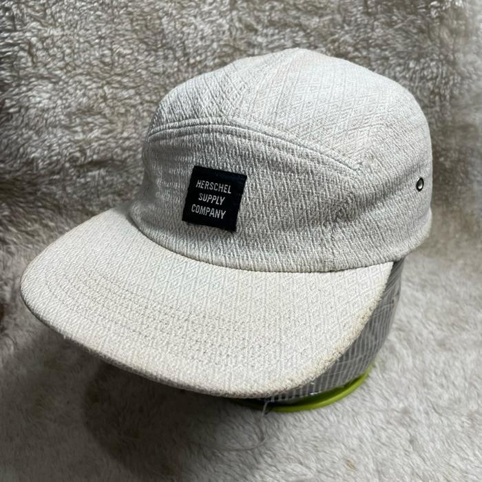 Cap / Topi 5 panel H3RSCH3L original warna putih