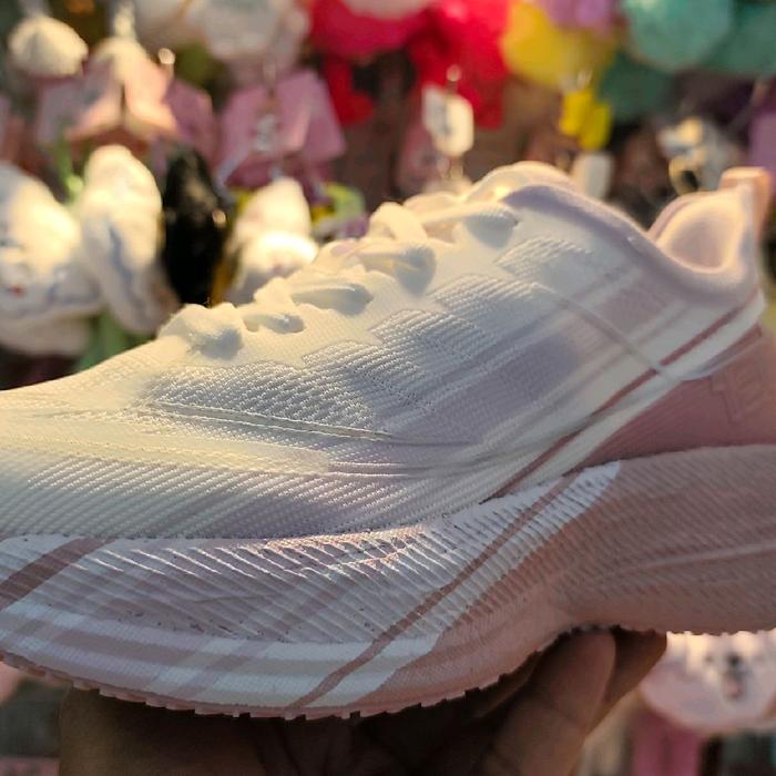 Sepatu running,  Sepatu wanita,  Running Wanita,  Running Kekinian,  Running Best Seller, Sepatu Run