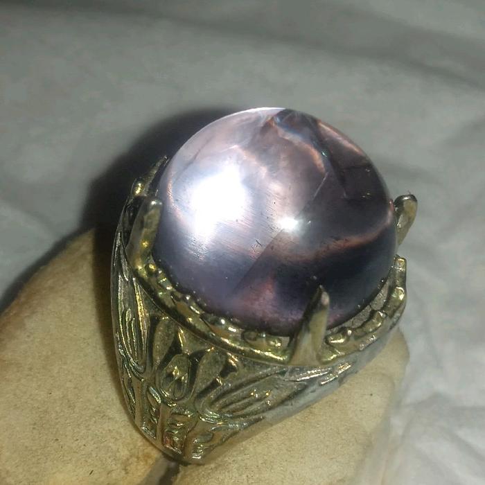 batu Mata Cyklop siklop asli Papua