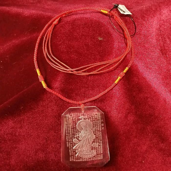 Kalung Crystal Kwan Im OMPH