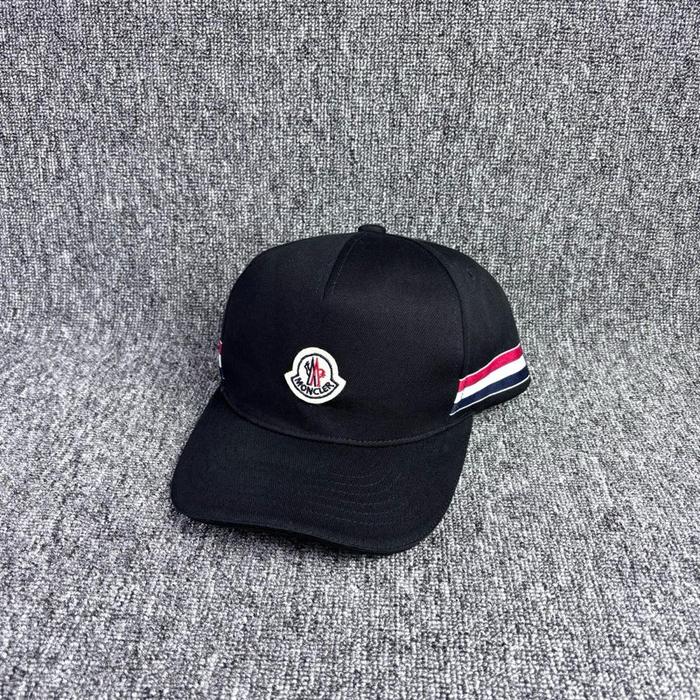 Topi Moncler Cap In Georgia Second Preloved Original 469