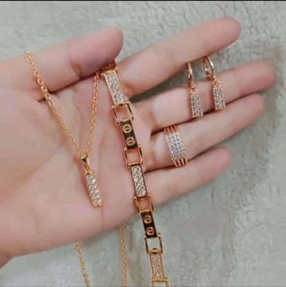 Set Perhiasan 5pcs MN7 Emas Gold Bahan Titanium Wanita Dewasa Anti Karat Realpict Terbaru Simple Ele