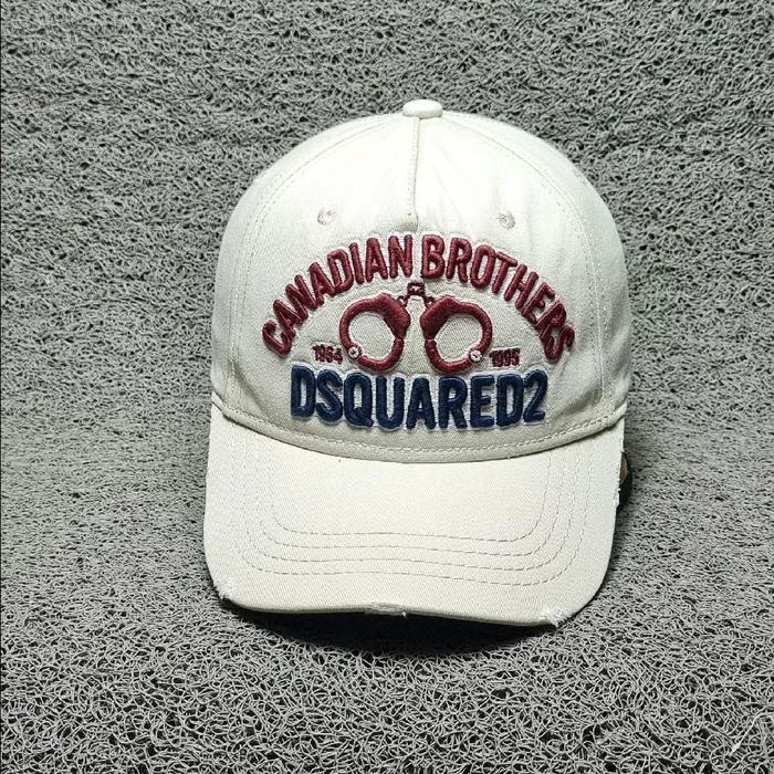 topi dsquared2 canadian brothers ripped