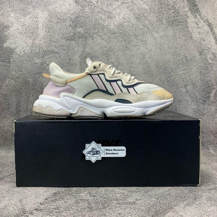 Sepatu Second Adidas  Adidas Ozweego White Purple Tin  Size 40 2/3 insole 25,5 cm  Original Guarante