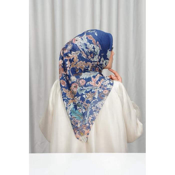 New Buttonscarves Voal Xl Hijab Syari Motif Chain Kirei Nada Interlock Mewah
