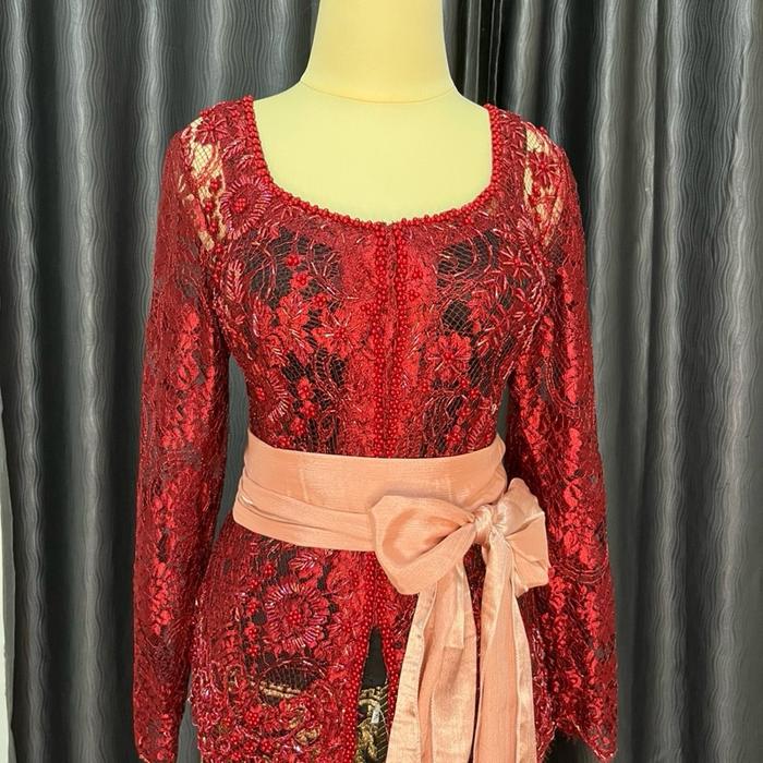 Kebaya payet brokat bali Maroon