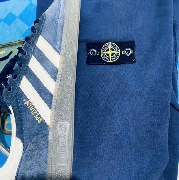 sepatu Adidas spezial night indigo dan jaket stone island