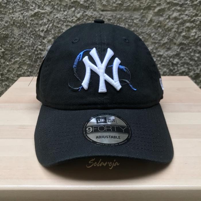 Topi BTS Black Swan x New Era 9Forty Unstructured New York Yankees Black