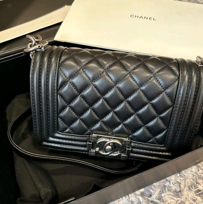 Authentic Chanel Boy Black SHW Preloved